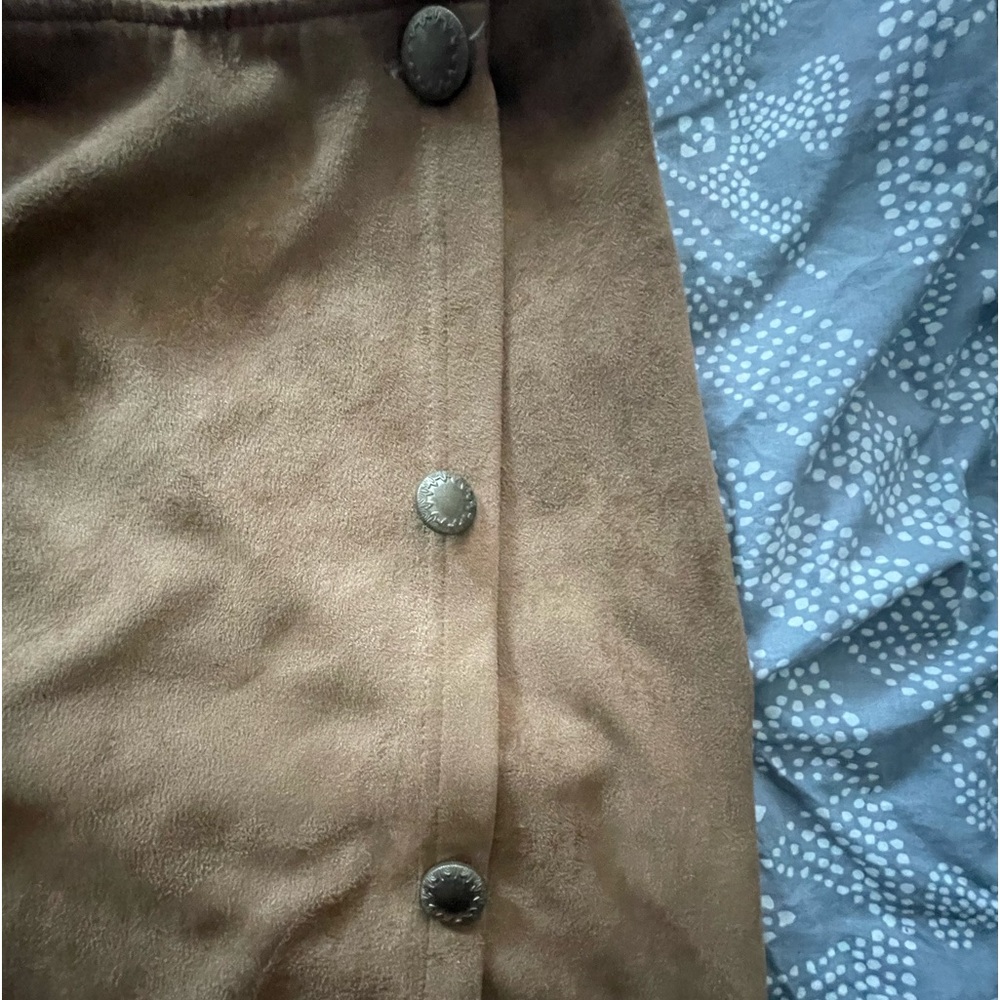 Nwot Mystree Suede Wrap Button Skirt - image 4